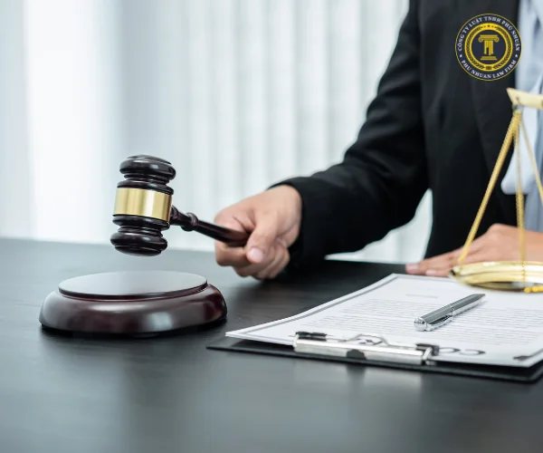 Đơn Phương Chấm Dứt Hợp Đồng Lao Động Trái Pháp Luật — Quyền Lợi Người Lao Động 2026