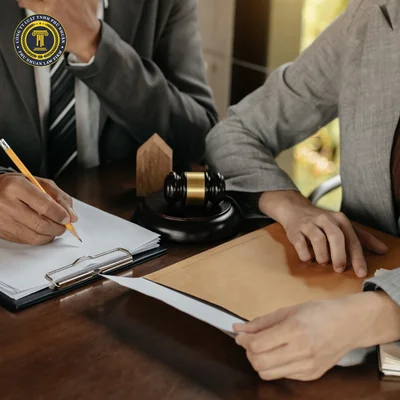 Tranh chấp quyền sử dụng đất – Khi nào khởi kiện tòa án và hồ sơ cần gì?